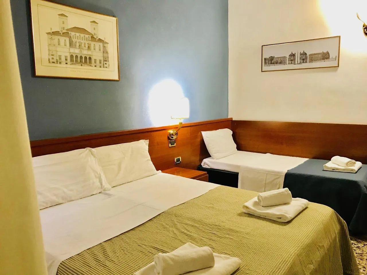 Gasthuis Holiday Rome Hotel